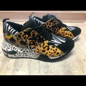 Steve Madden sneakers